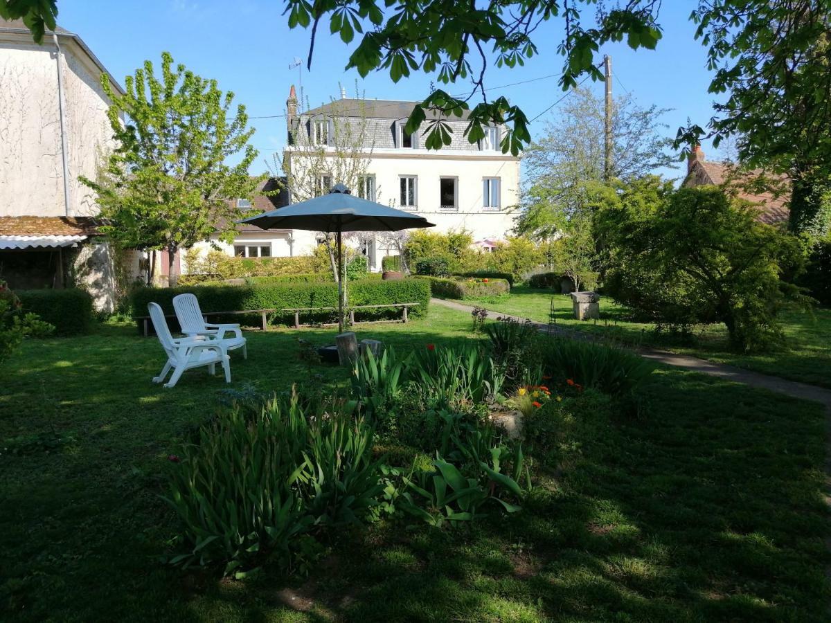 Une Maison A La Campagne Beaune-la-Rolande Zewnętrze zdjęcie